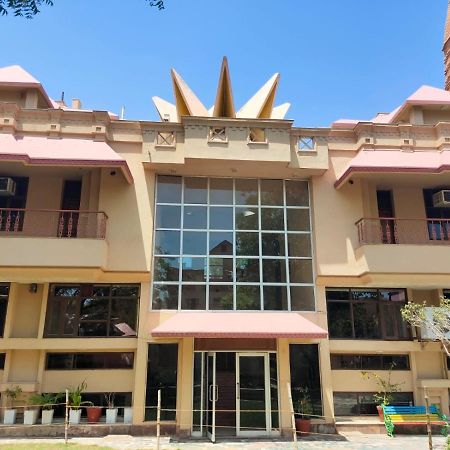 Ananda Krishna Van Вриндавана Экстерьер фото