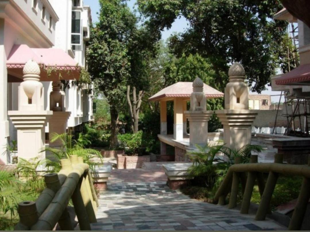 Ananda Krishna Van Вриндавана Экстерьер фото